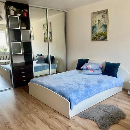 Cozy Apartment In The City Center Szawle Zewnętrze zdjęcie